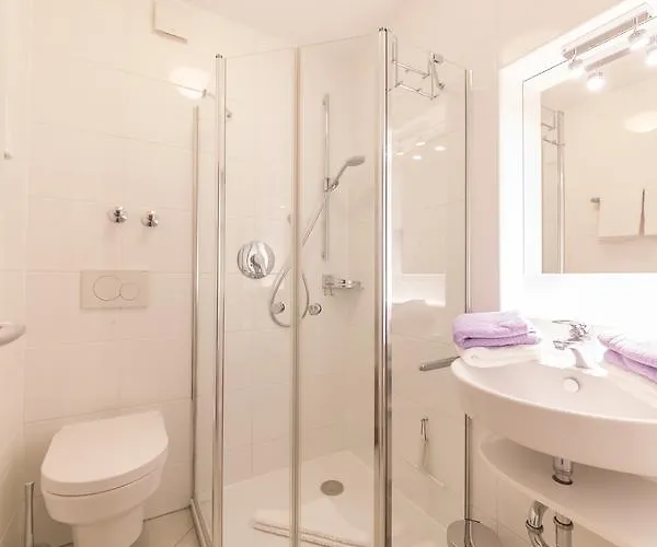 Haus Wattenblick 公寓